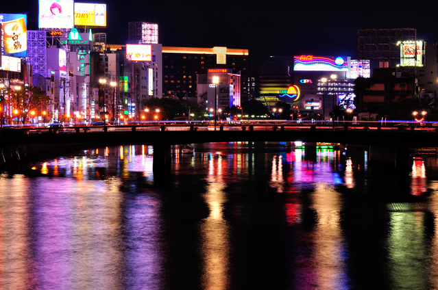 福岡を代表する夜の街「中洲」